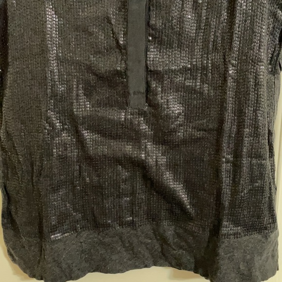 Women’s J Crew Dark Gray Cotton Top, Sequin Front, Size L - Picture 3 of 6